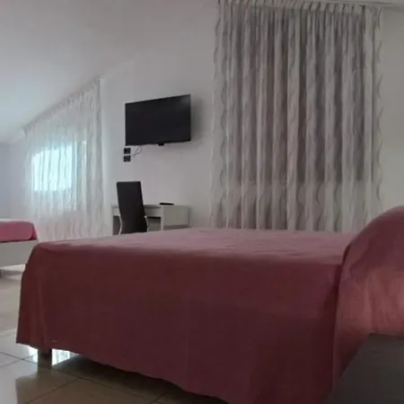 La Casa Di Roberto 3*